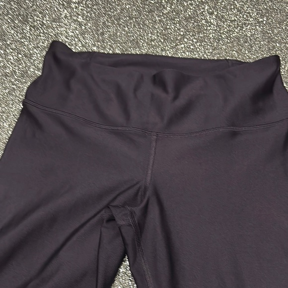 Under Armour Purple Performance Leggings High-Waisted - Picture 2 of 3